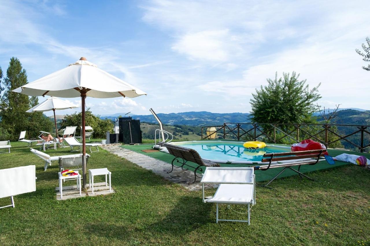皮耶特拉伦加Agriturismo Borgo San Benedetto别墅 外观 照片