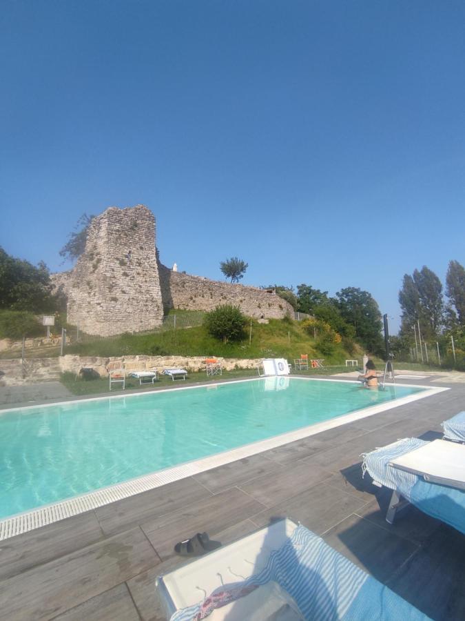 皮耶特拉伦加Agriturismo Borgo San Benedetto别墅 外观 照片